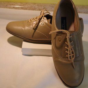 Women's Easy Spirit Lace-up Shoes